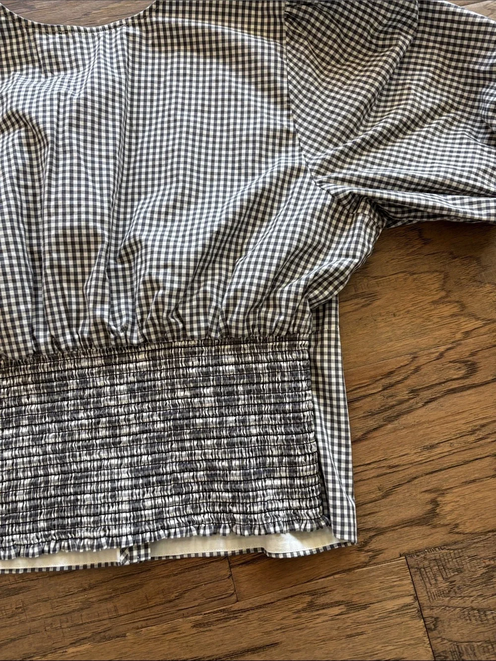 Gingham Puff-Sleeve Button-Front Women's Top